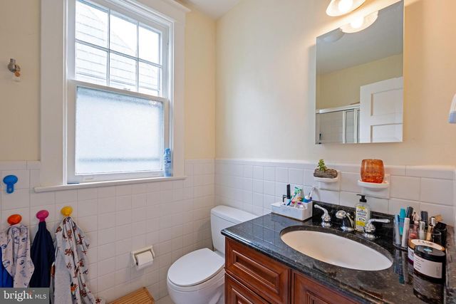 3512 35TH ST NW, Washington, DC 20016