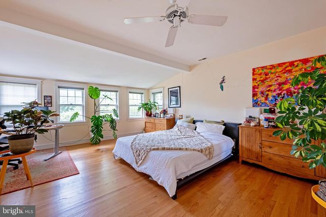 3512 35TH ST NW, Washington, DC 20016