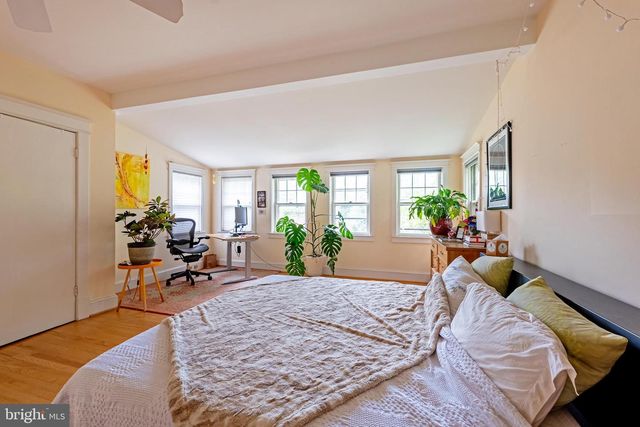 3512 35TH ST NW, Washington, DC 20016