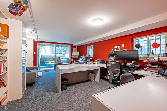 3512 35TH ST NW, Washington, DC 20016