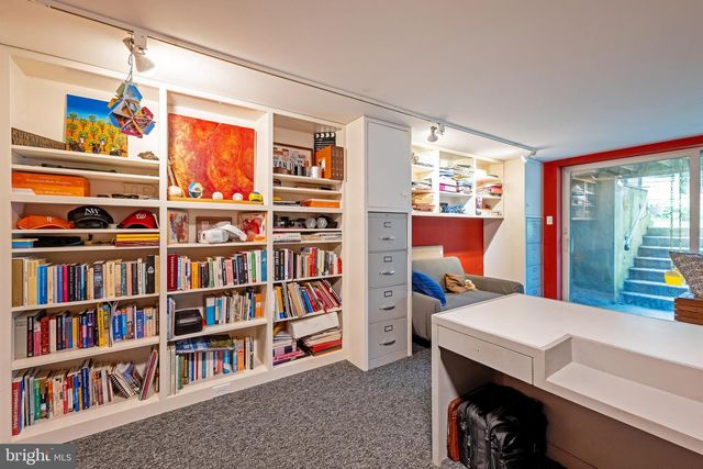 3512 35TH ST NW, Washington, DC 20016