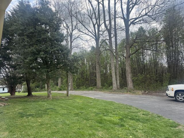 140 Rudder Road, London, KY 40744