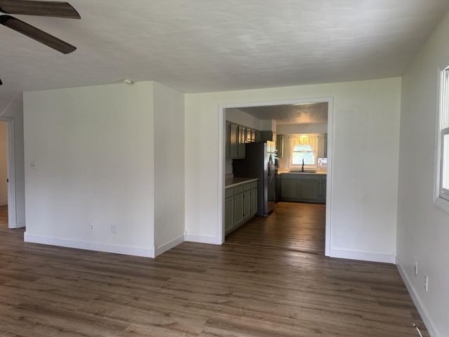 140 Rudder Road, London, KY 40744
