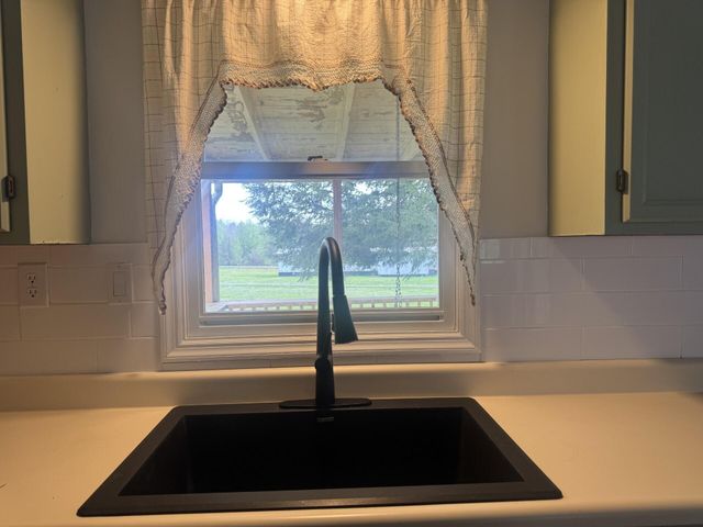 140 Rudder Road, London, KY 40744