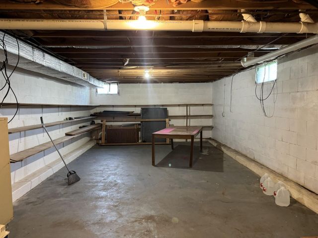 140 Rudder Road, London, KY 40744