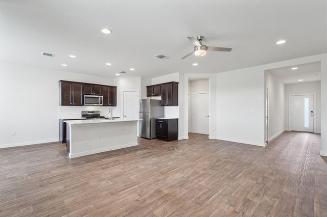 13613 Baileyfield DR, Pflugerville, TX 78660