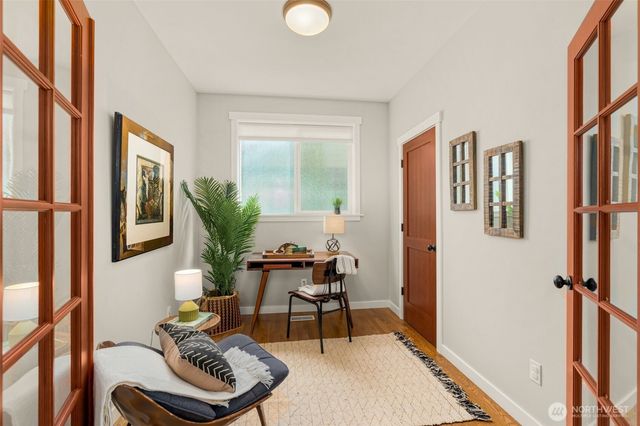 4700 49th Avenue SW, Seattle, WA 98116