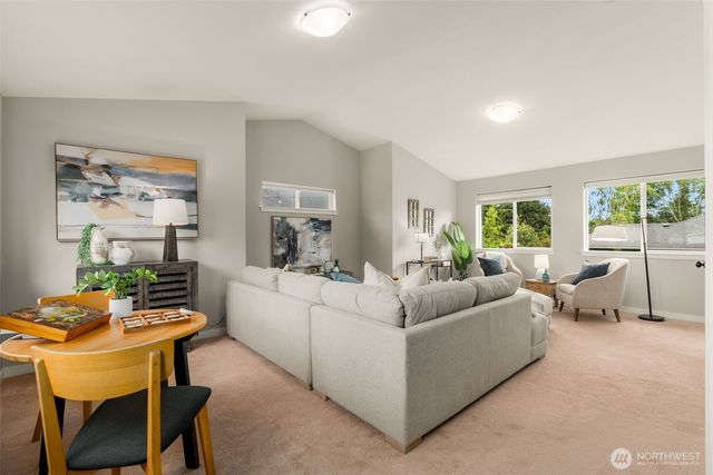 4700 49th Avenue SW, Seattle, WA 98116