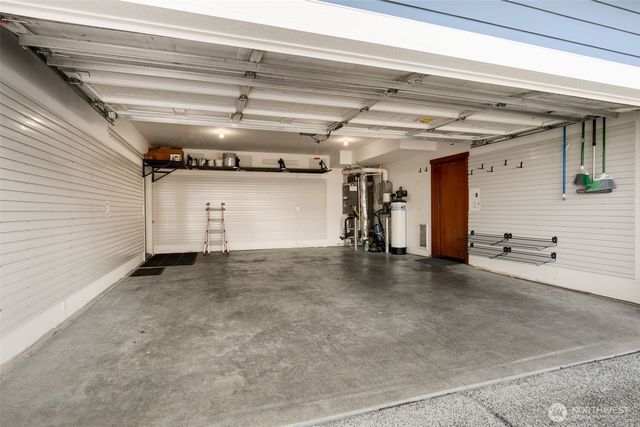 4700 49th Avenue SW, Seattle, WA 98116