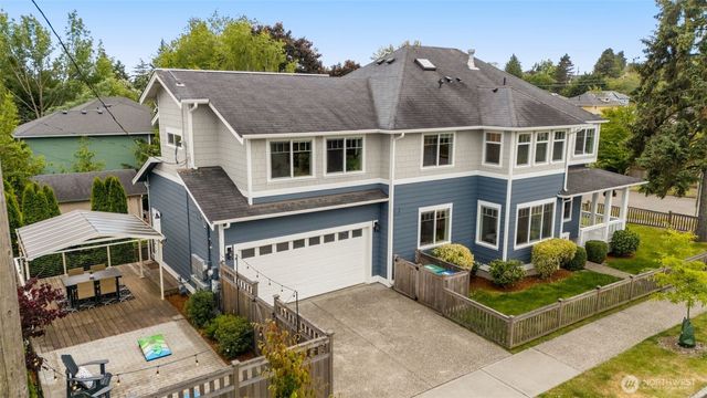 4700 49th Avenue SW, Seattle, WA 98116