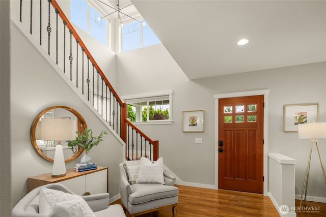 4700 49th Avenue SW, Seattle, WA 98116