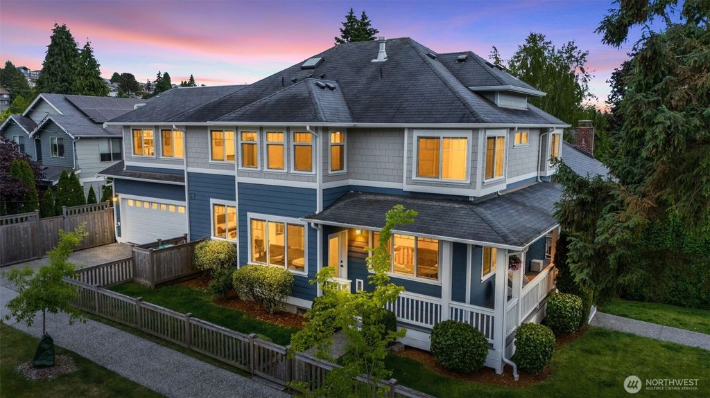 4700 49th Avenue SW, Seattle, WA 98116