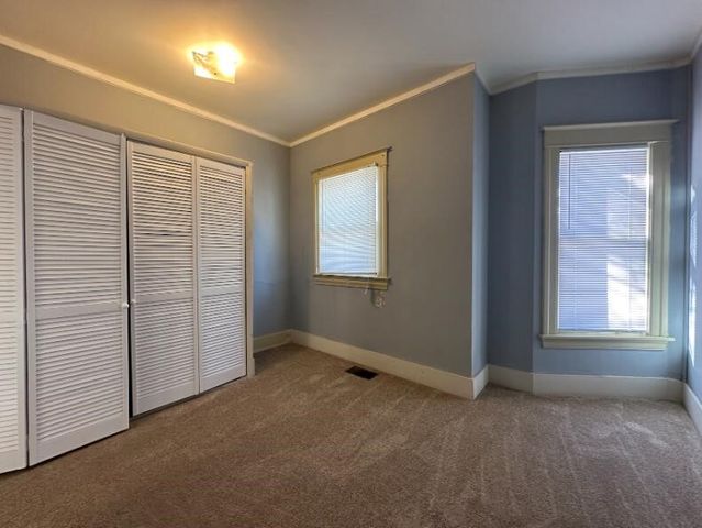 1209 Jefferson Avenue, Kalamazoo, MI 49006