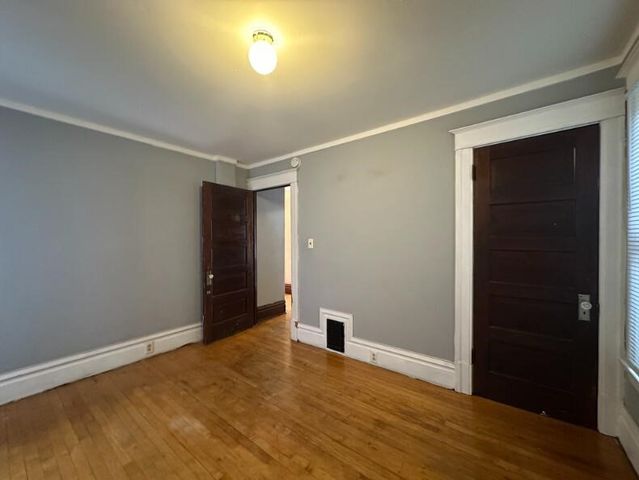 1209 Jefferson Avenue, Kalamazoo, MI 49006