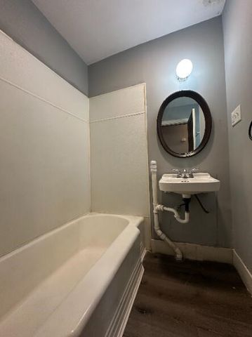 1209 Jefferson Avenue, Kalamazoo, MI 49006