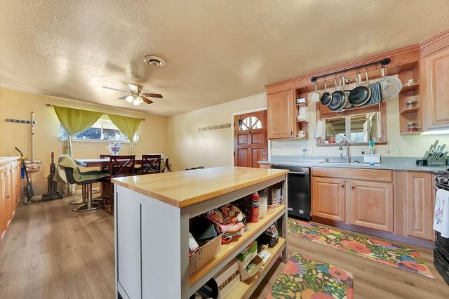 417 Mcgee Ave, Jackson, CA 95642