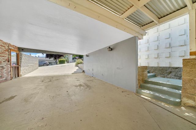 417 Mcgee Ave, Jackson, CA 95642