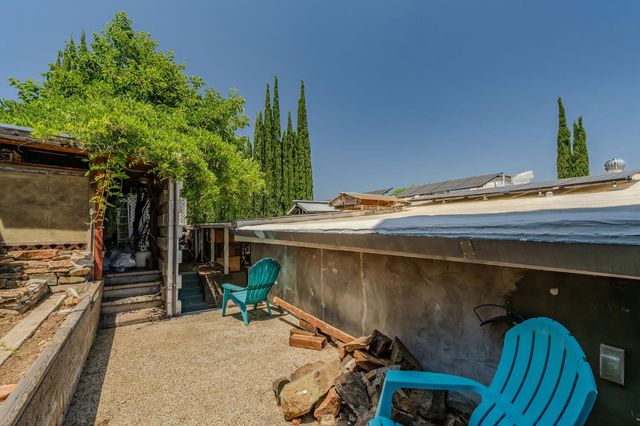 417 Mcgee Ave, Jackson, CA 95642