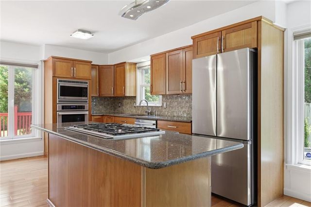 10531 Wedd Street, Overland Park, KS 66212