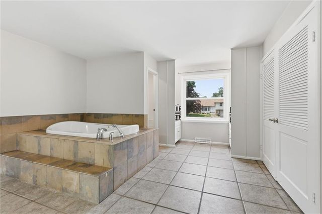10531 Wedd Street, Overland Park, KS 66212