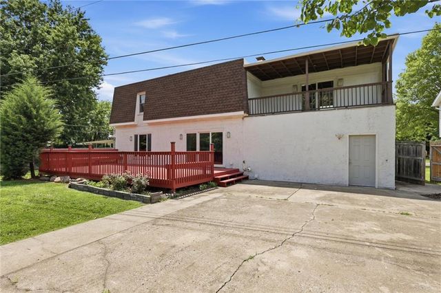10531 Wedd Street, Overland Park, KS 66212