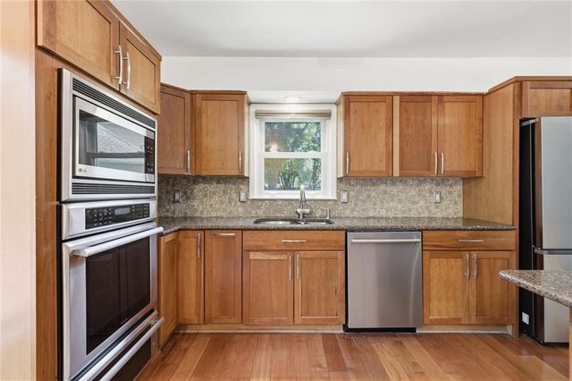 10531 Wedd Street, Overland Park, KS 66212