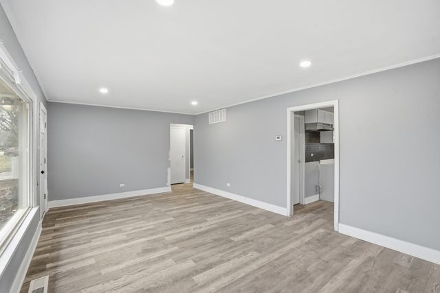 245 Blackhawk Drive, Park Forest, IL 60466