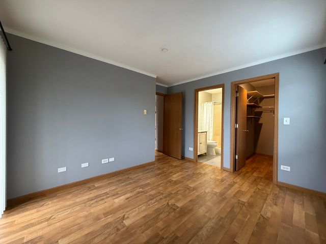 1351 Cunat Court 3B, Lake In The Hills, IL 60156