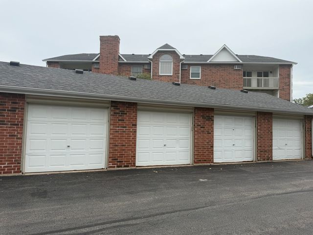 1351 Cunat Court 3B, Lake In The Hills, IL 60156