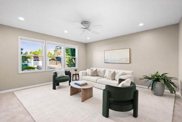 6919 Los Olivos Way, Carmichael, CA 95608