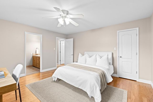 6919 Los Olivos Way, Carmichael, CA 95608