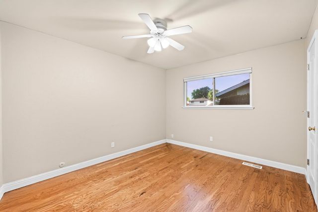 6919 Los Olivos Way, Carmichael, CA 95608