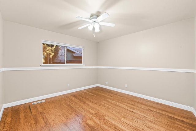 6919 Los Olivos Way, Carmichael, CA 95608