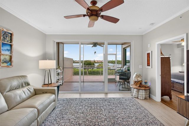 10002 KEY HAVEN ROAD 204, Seminole, FL 33777