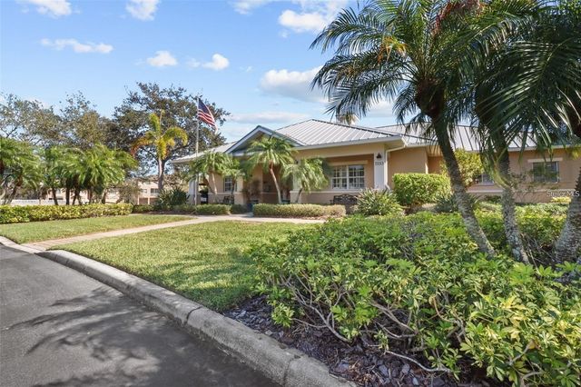 10002 KEY HAVEN ROAD 204, Seminole, FL 33777