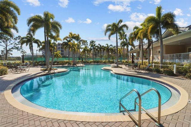 10002 KEY HAVEN ROAD 204, Seminole, FL 33777