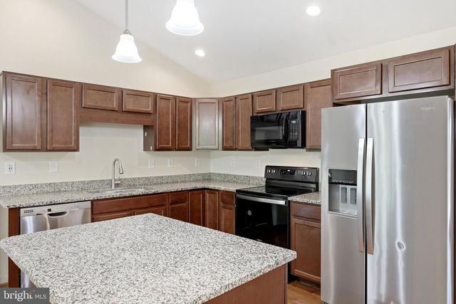 179 REPRISAL RD, Inwood, WV 25428