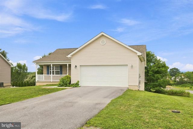 179 REPRISAL RD, Inwood, WV 25428