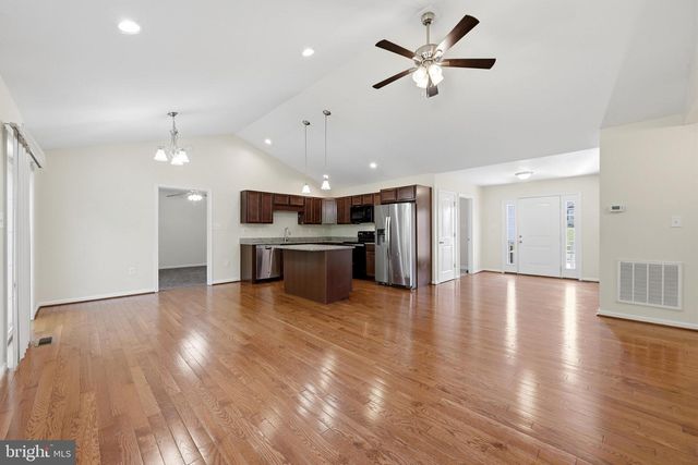 179 REPRISAL RD, Inwood, WV 25428