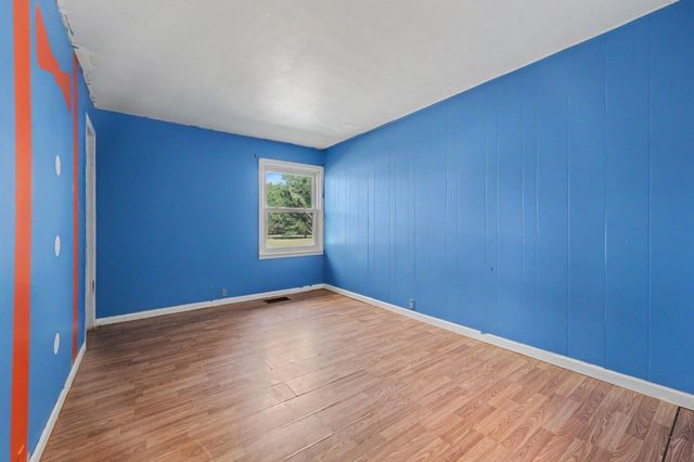 3346 Dean Lake Avenue Ne, Grand Rapids Twp, MI 49525