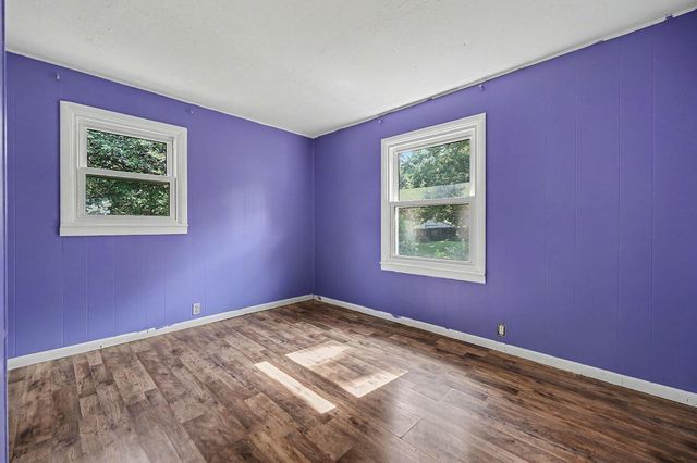 3346 Dean Lake Avenue Ne, Grand Rapids Twp, MI 49525