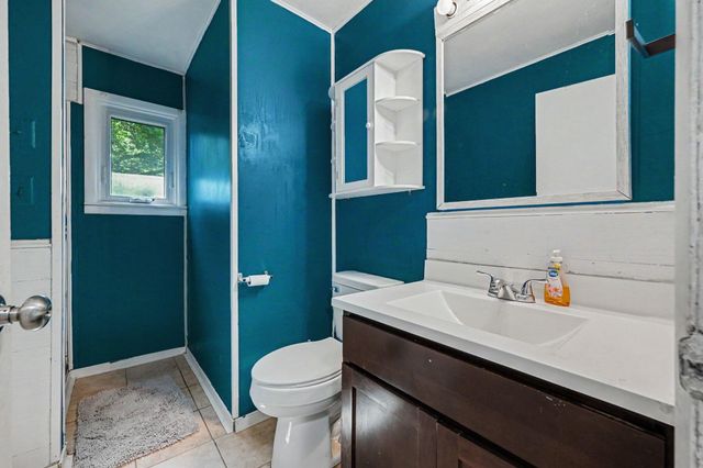 3346 Dean Lake Avenue Ne, Grand Rapids Twp, MI 49525