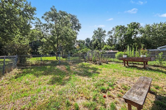 3346 Dean Lake Avenue Ne, Grand Rapids Twp, MI 49525
