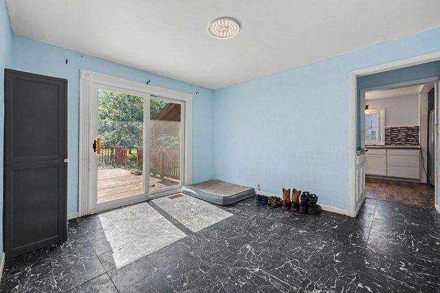 3346 Dean Lake Avenue Ne, Grand Rapids Twp, MI 49525