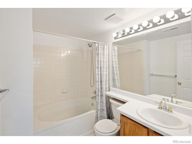 7453 Singing Hills Drive E105, Boulder, CO 80301