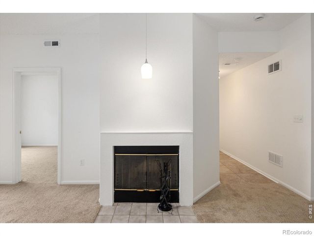 7453 Singing Hills Drive E105, Boulder, CO 80301