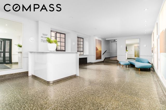 340 Haven Ave Apt 2H, New York City, NY 10033