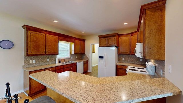 3912 Fred Jones Road, La Grange, NC 28551