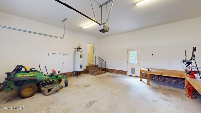 3912 Fred Jones Road, La Grange, NC 28551