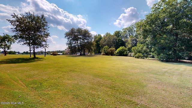 3912 Fred Jones Road, La Grange, NC 28551